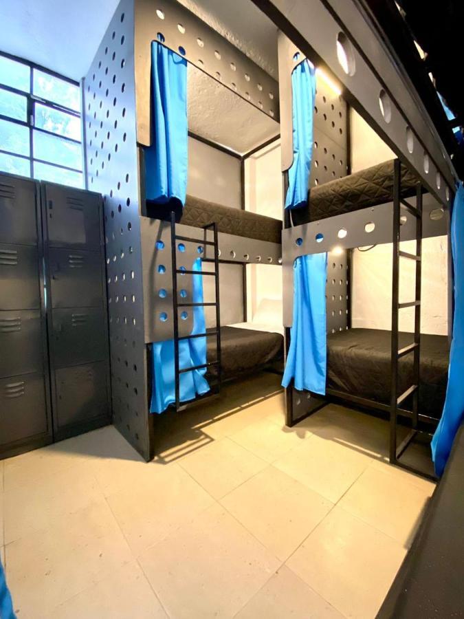 Roomies Hostel Centro Medico Мехико Экстерьер фото